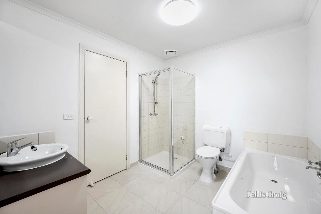 10/919 Doncaster Road, Doncaster&nbsp;East image 7