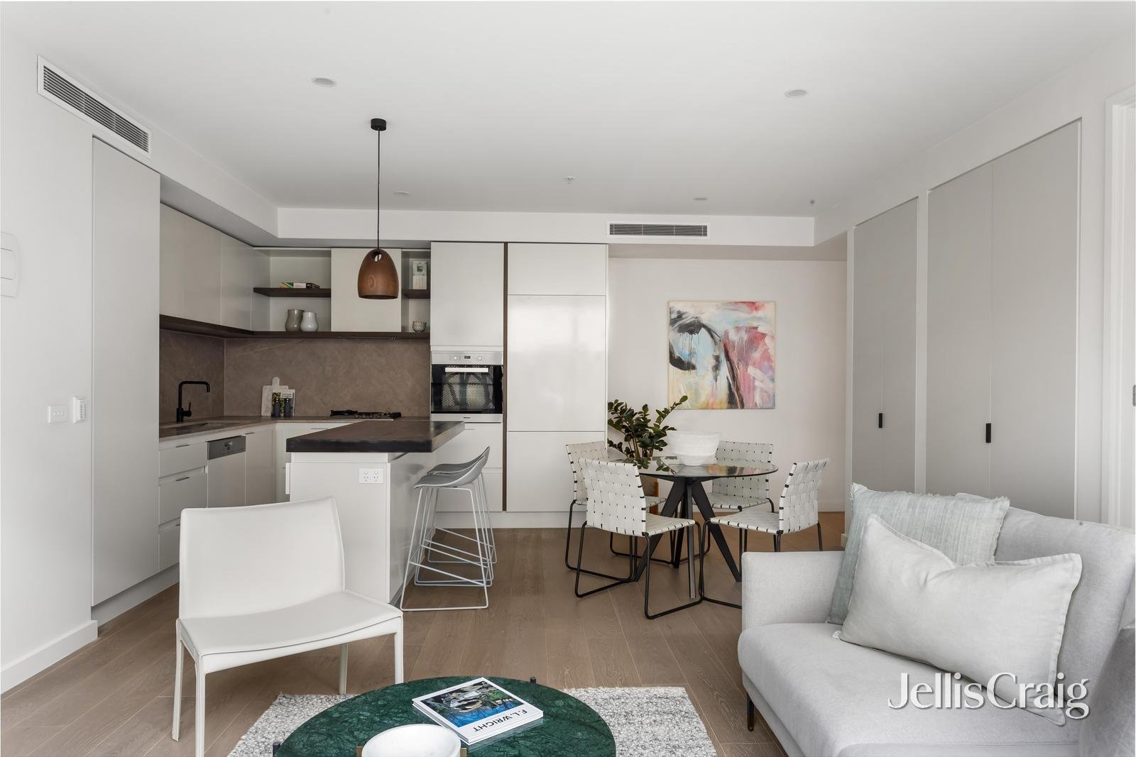 109/26 Warleigh Grove, Brighton image 6