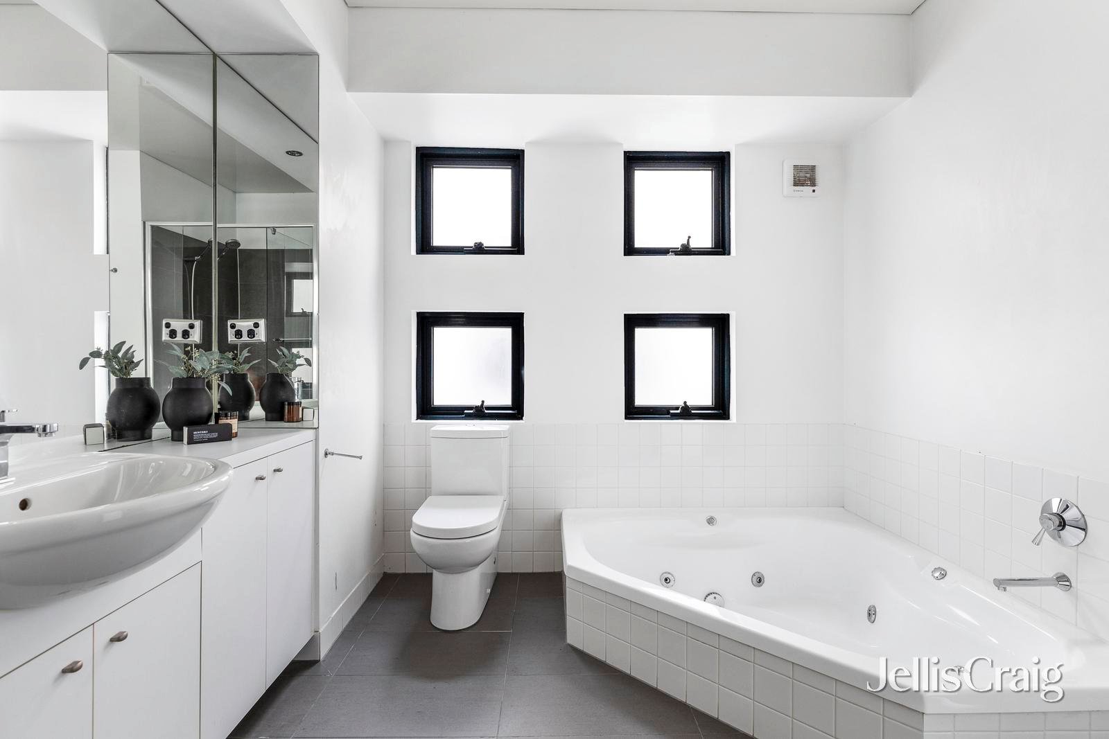 10/93 Oxford Street, Collingwood image 8