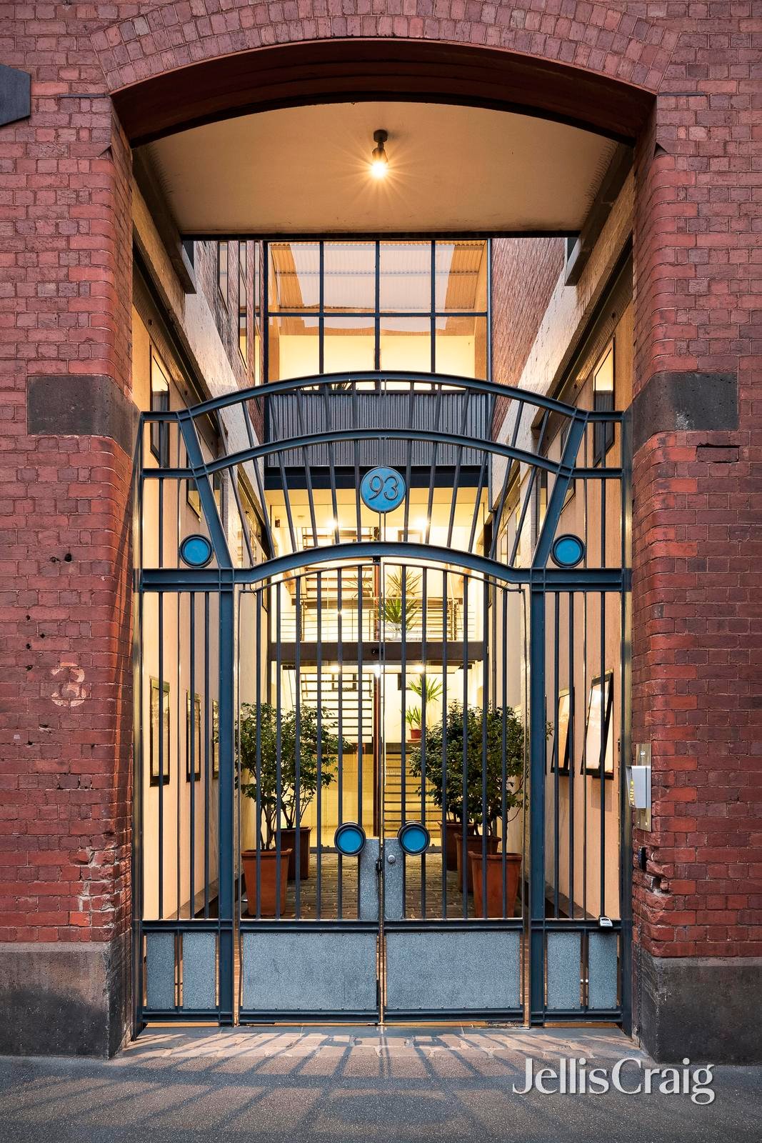 10/93 Oxford Street, Collingwood image 18