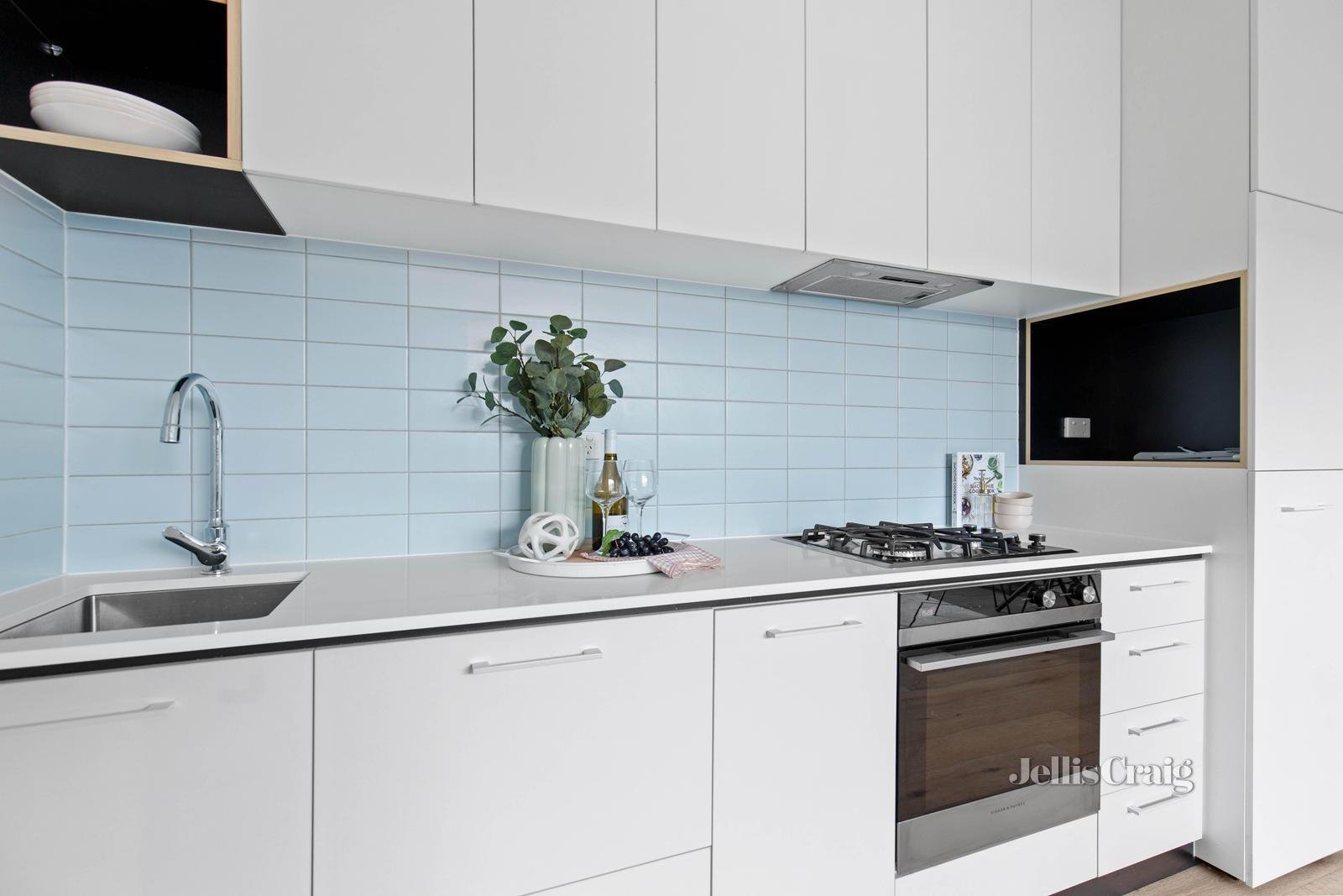 109/310 Station Street, Chelsea image 11