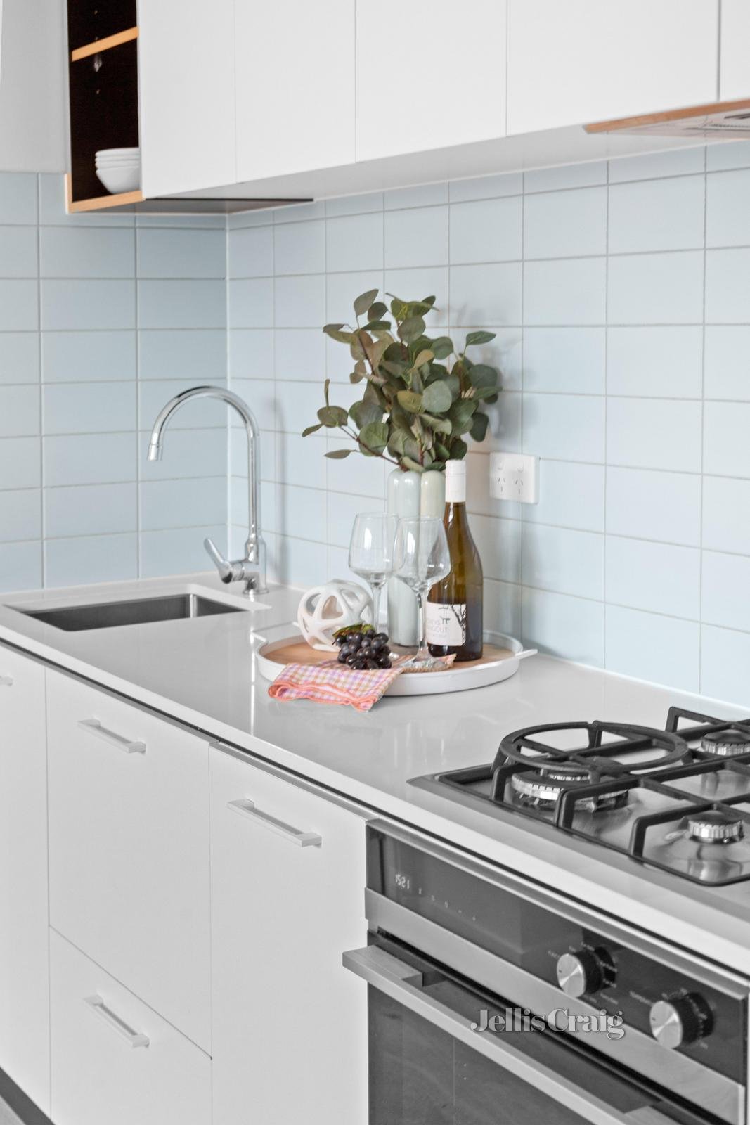 109/310 Station Street, Chelsea image 16