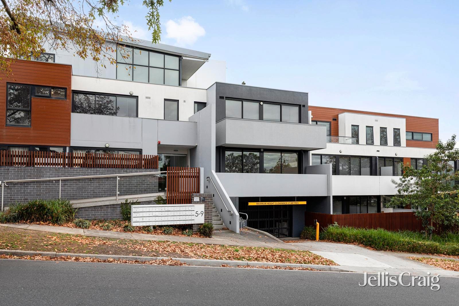 109/5 Hanke Road, Doncaster image 2