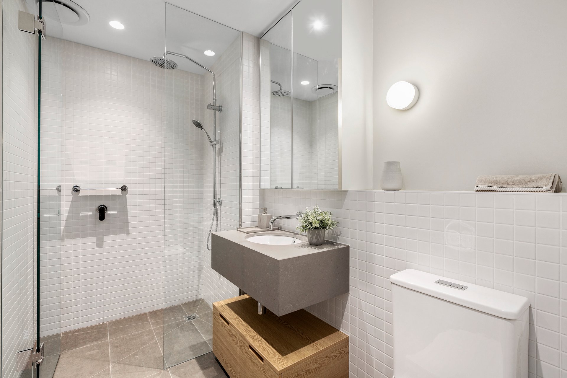 Property Gallery Thumbnail 7
