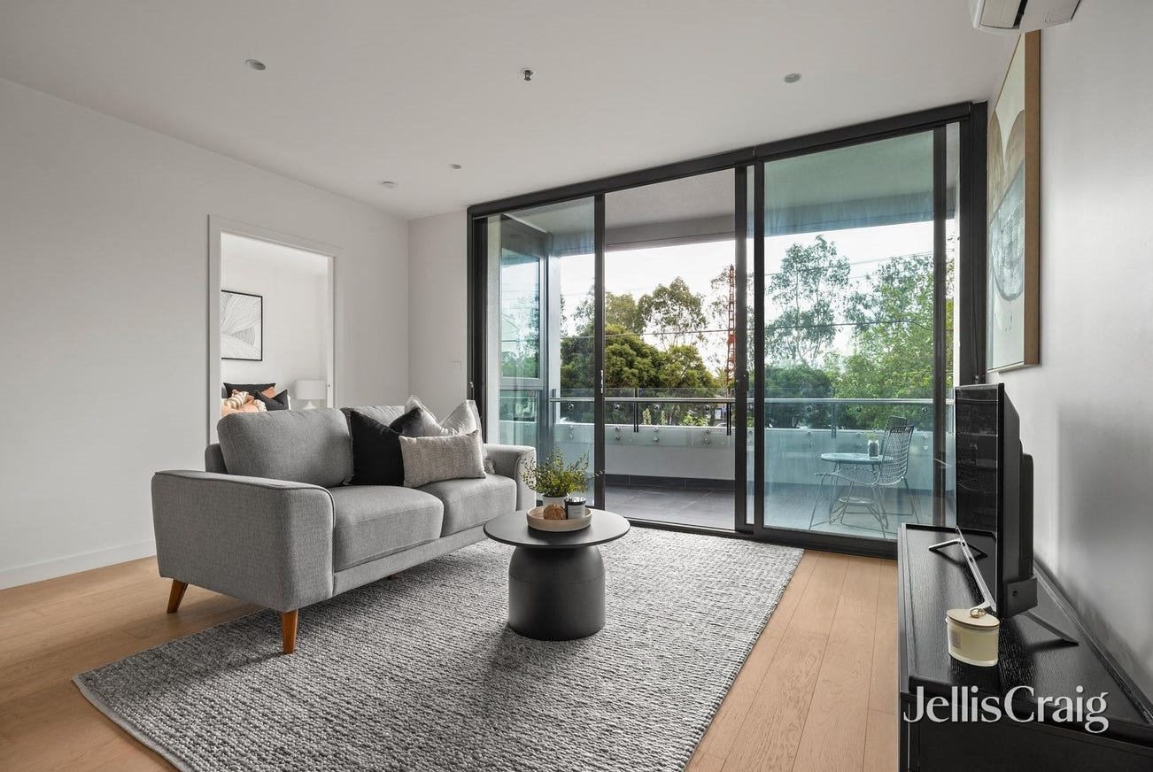 109/7-9 Railway Place, Fairfield image 2