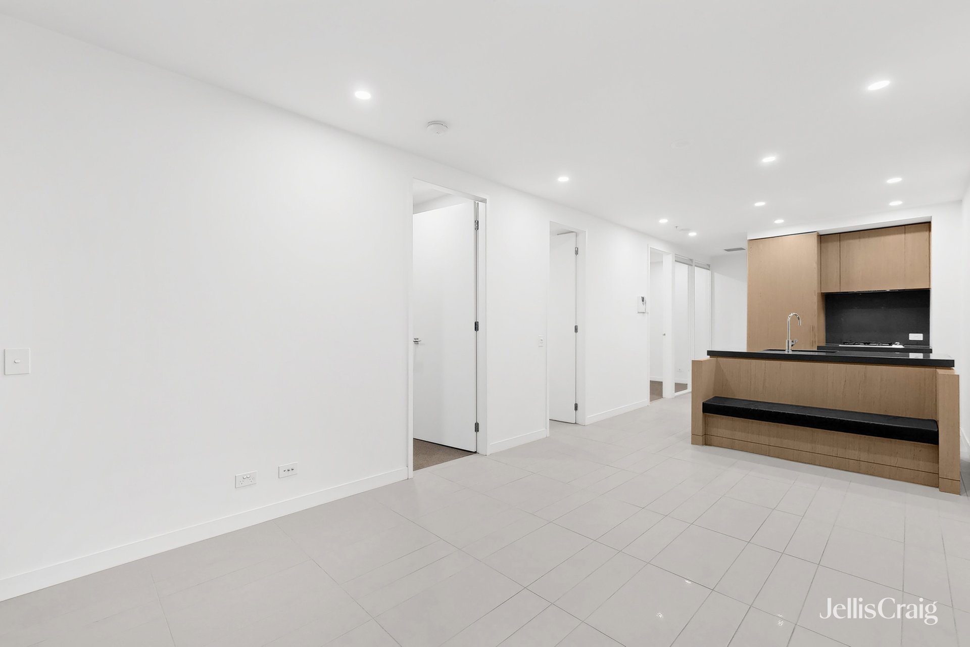 109/89 Roden Street, West&nbsp;Melbourne image 4