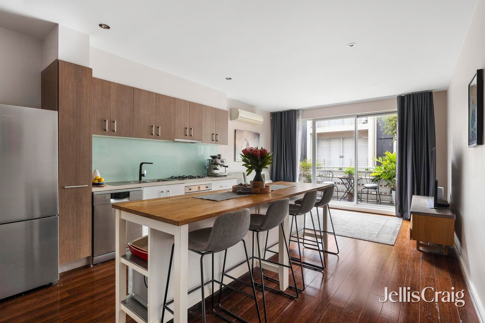 10/99-101 Leveson Street, North&nbsp;Melbourne image 2