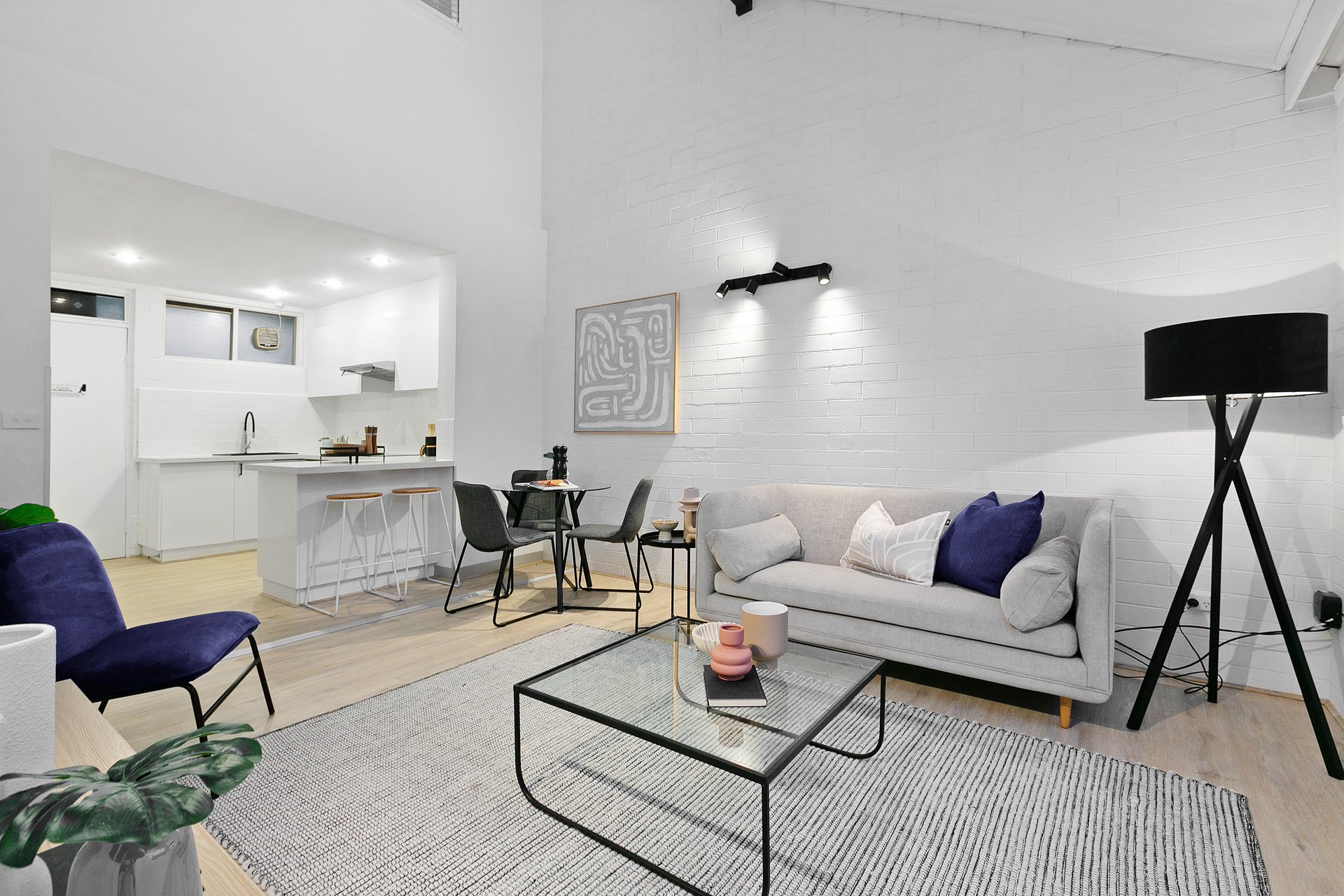 10/992 Mt Alexander Road, Essendon image 2