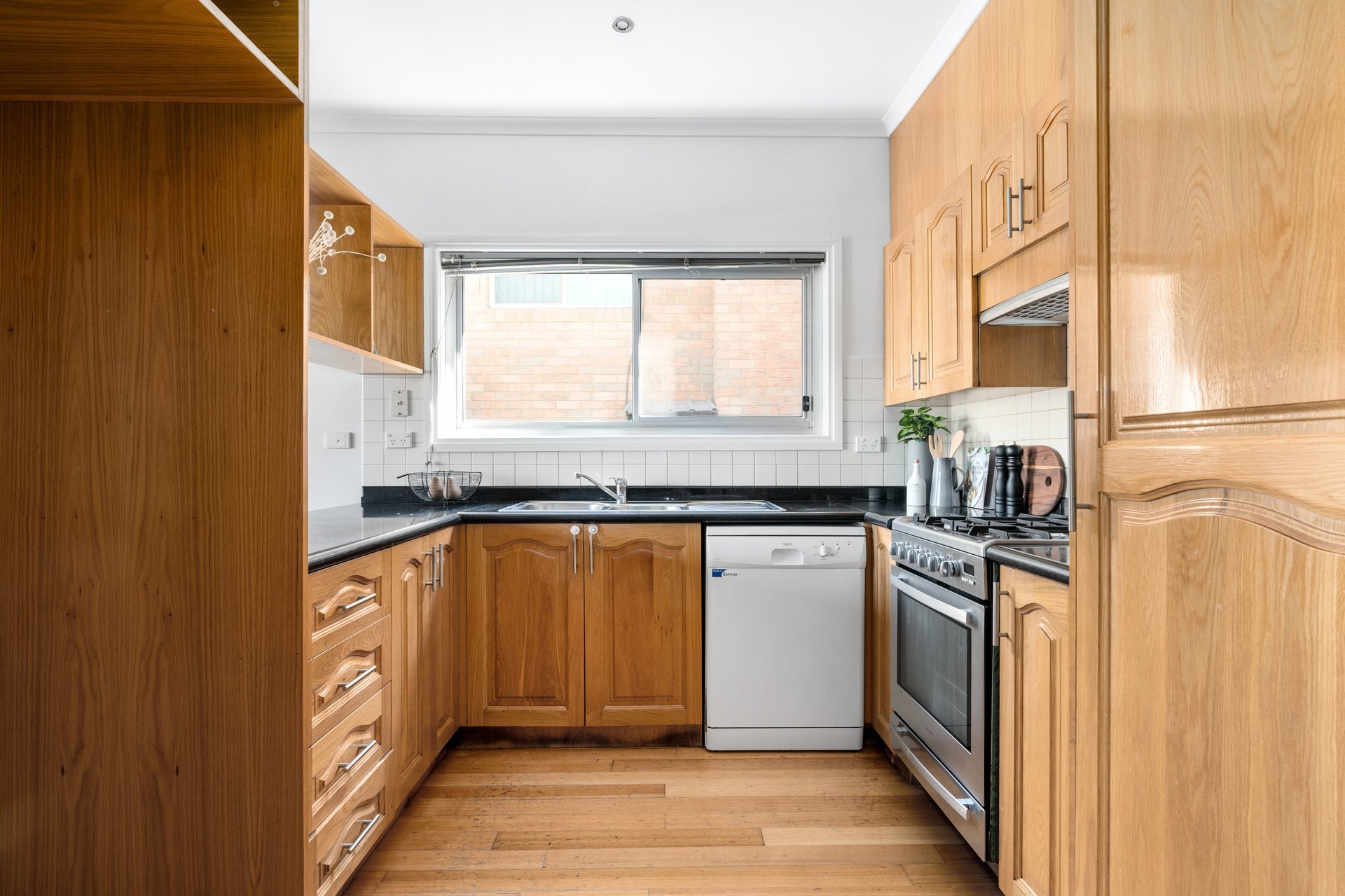 Property Gallery Thumbnail 5