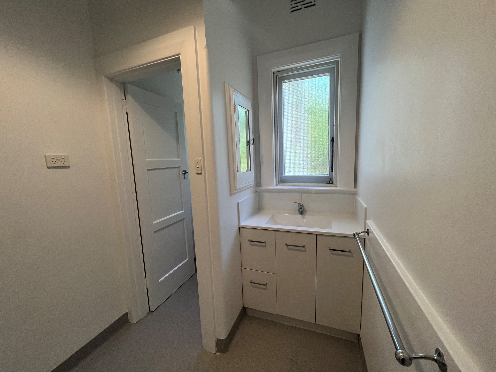 10A Calvin Street, Hawthorn image 5