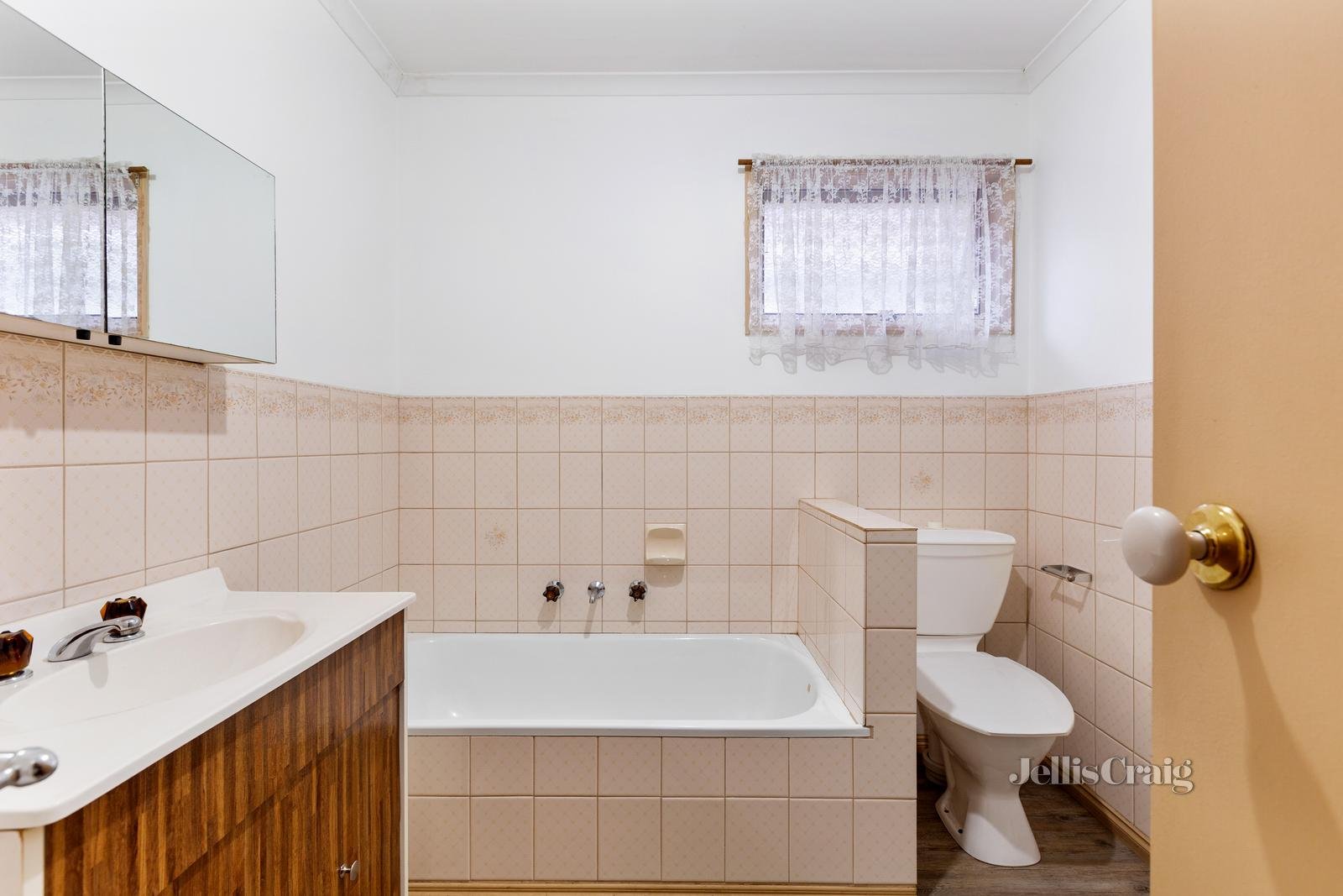 10A Edward Street, Mitcham image 6
