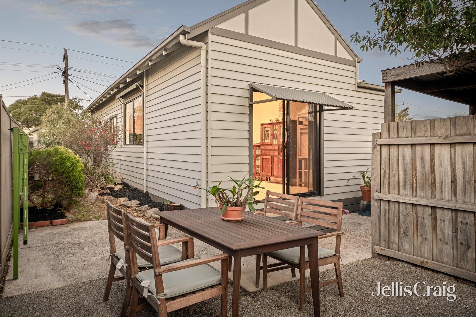 10A Fowler Street, Bonbeach image 12