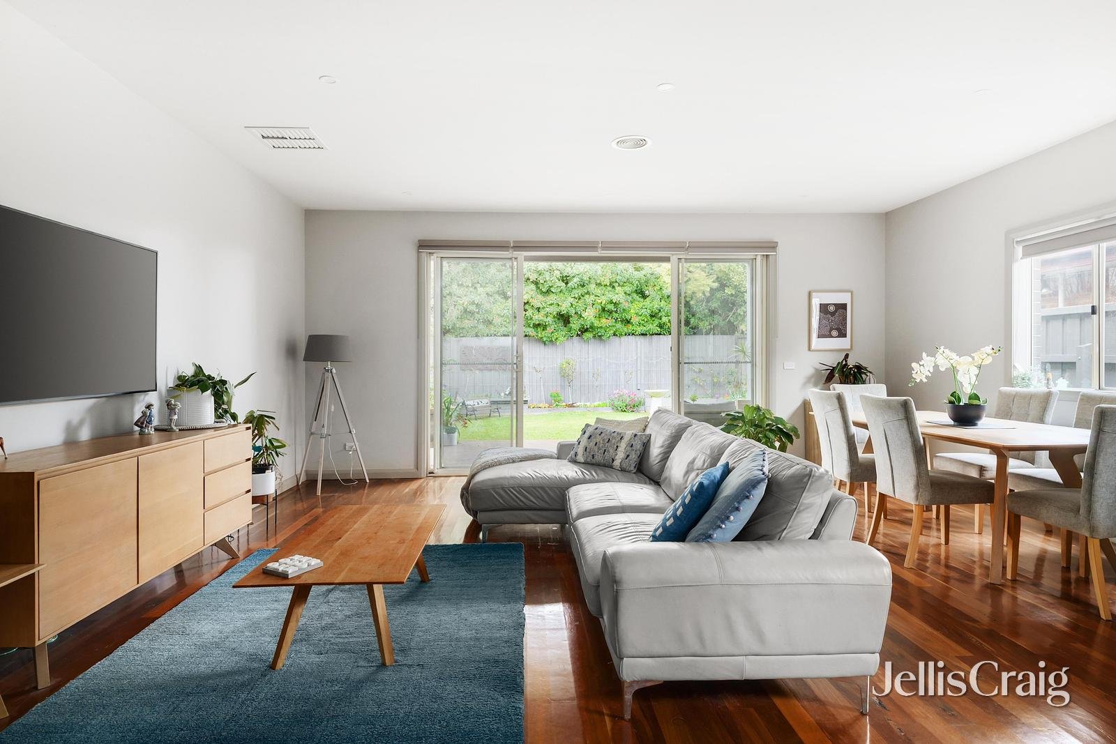 10A Greenview Court, Bentleigh&nbsp;East image 2
