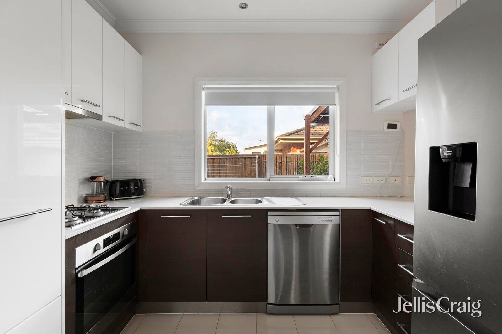 10A Lemon Tree Lane, Greensborough image 7