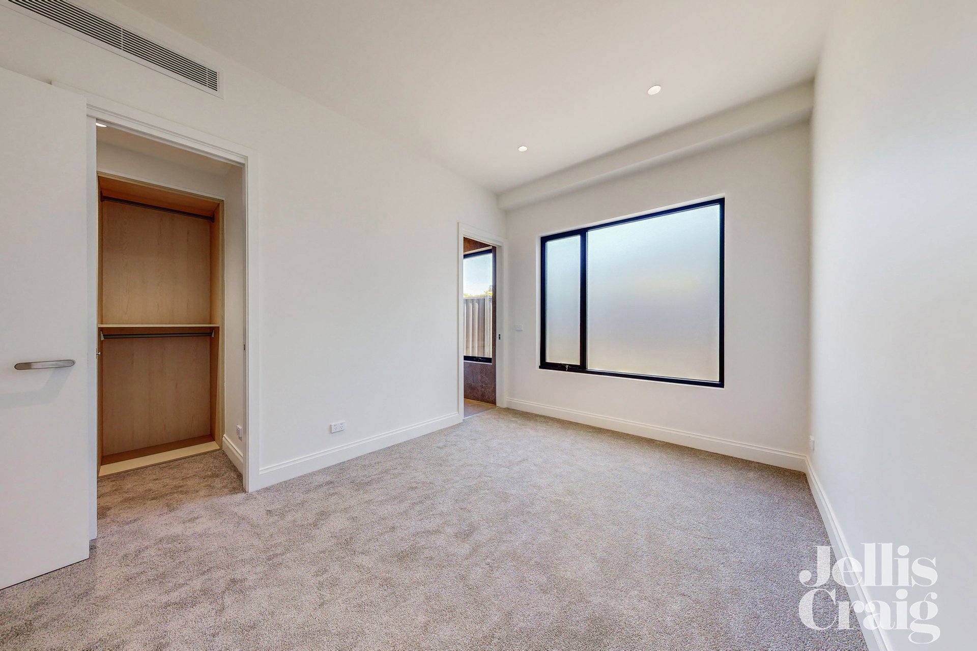 10A Malcolm Street, Mckinnon image 10