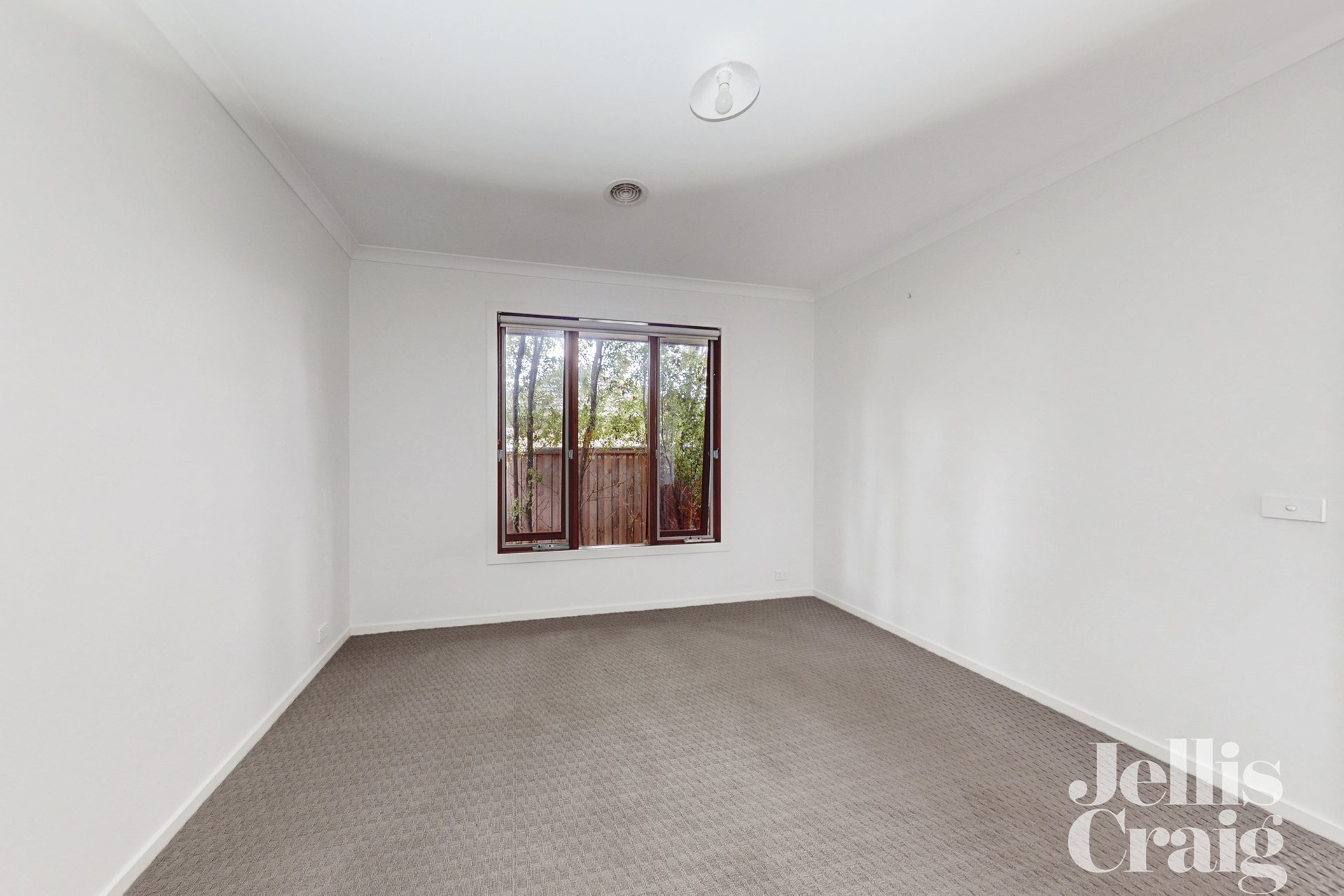 10A Miller Street, Highett image 7