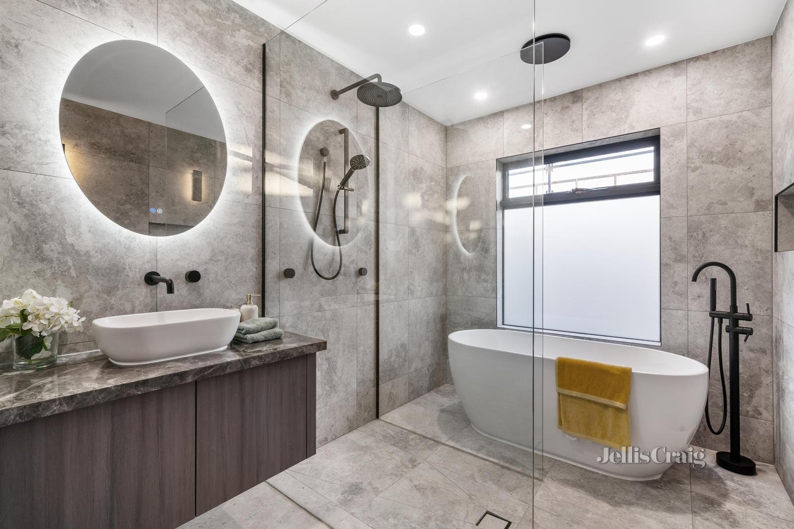 10A Nottingwood Street, Doncaster East image 9