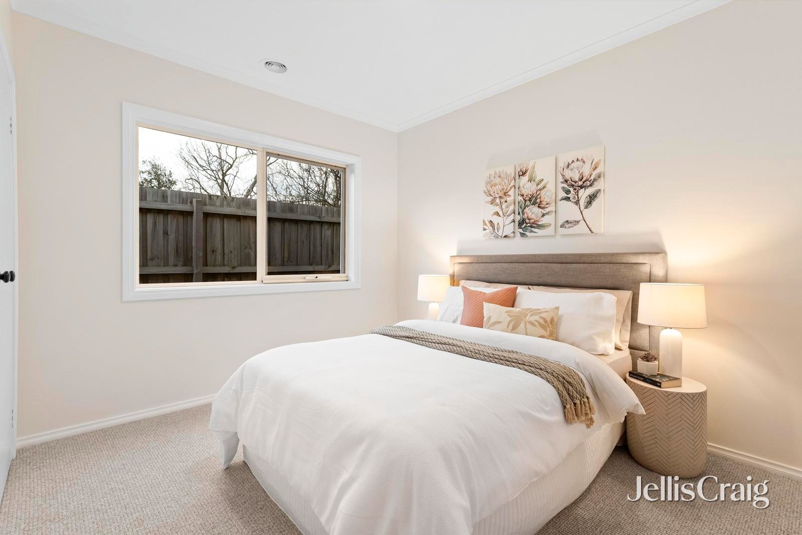 10A Piccadilly Court, Kilsyth image 10