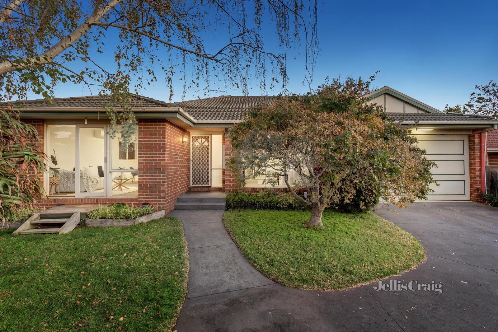 10A Summit Road, Burwood image 1