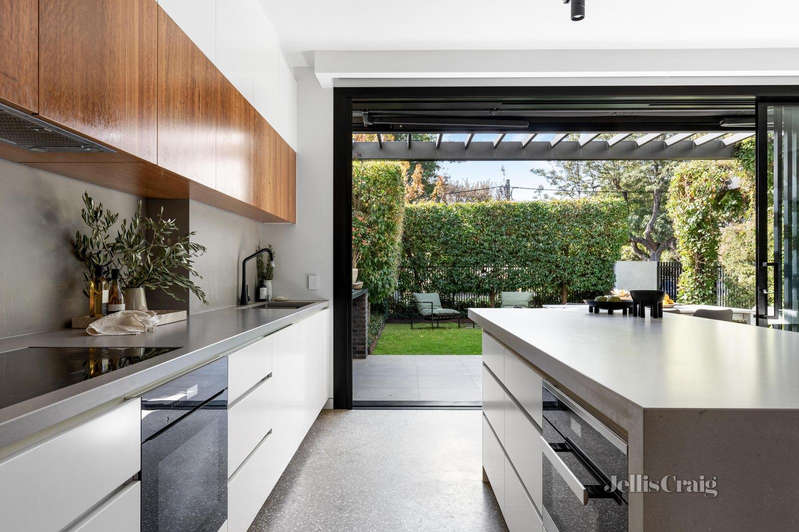 10a Tyrone Street, Camberwell image 12