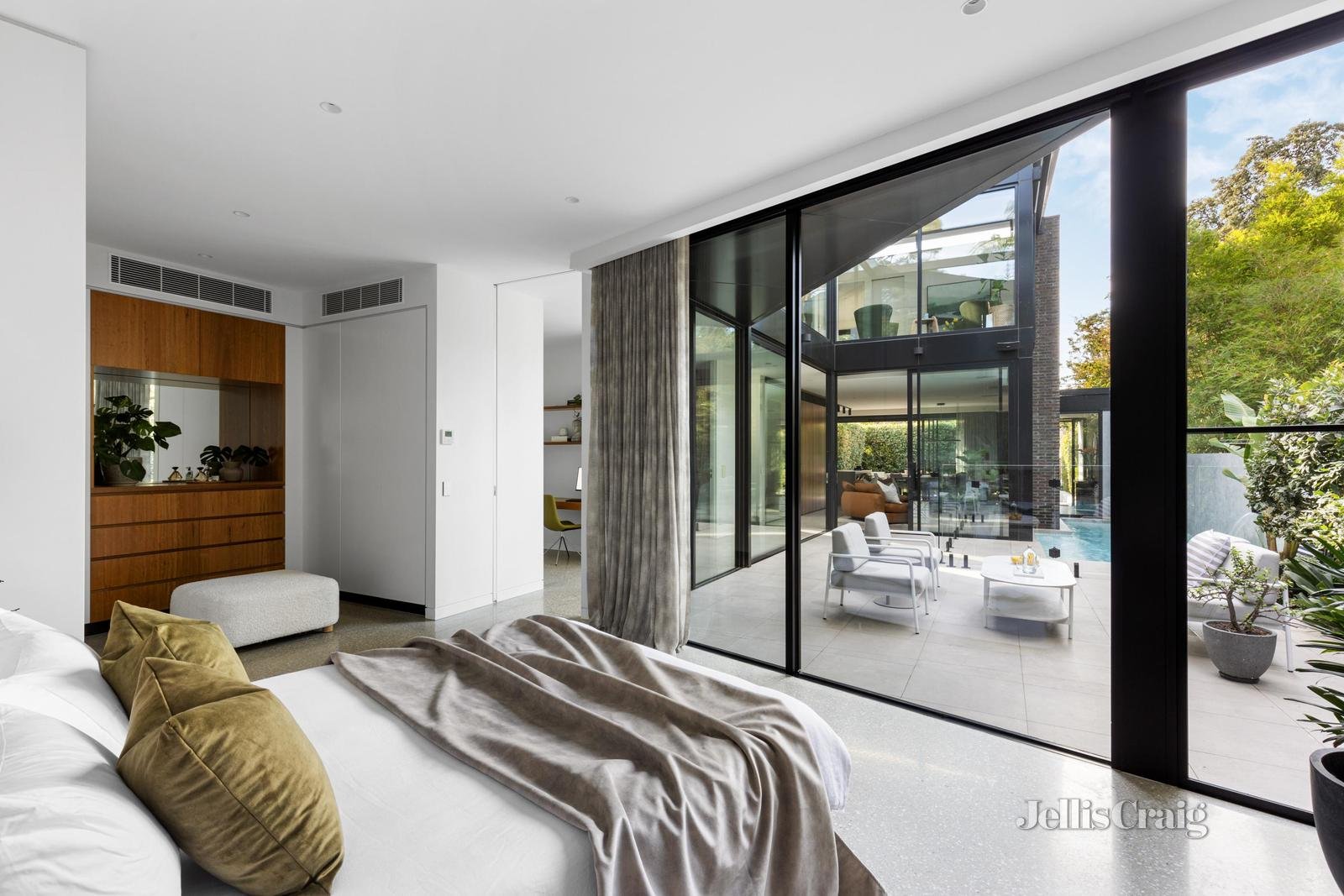 10a Tyrone Street, Camberwell image 14