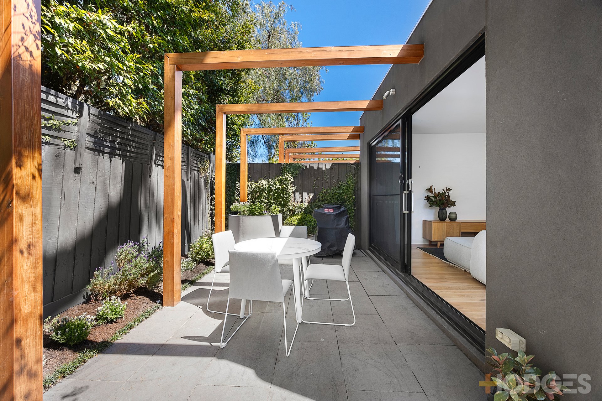 10B Cannes Grove Beaumaris