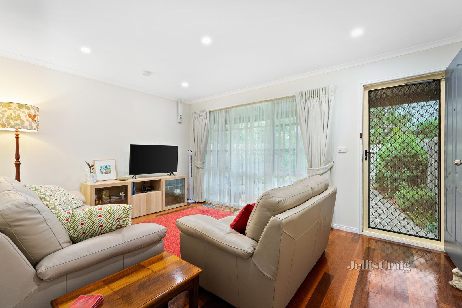 10b Edward Street, Mitcham image 2
