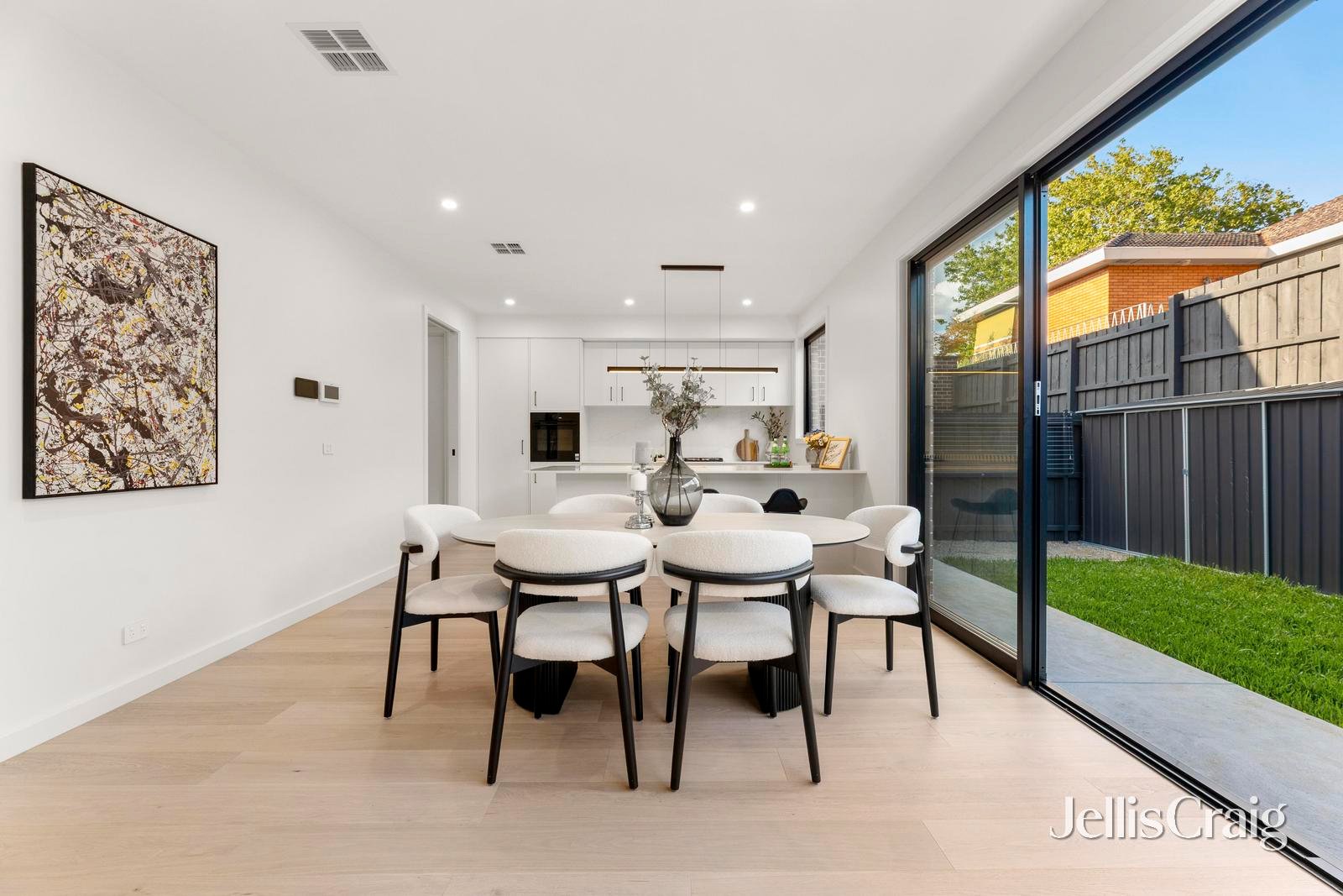 10b Leyland Road, Mount&nbsp;Waverley image 4