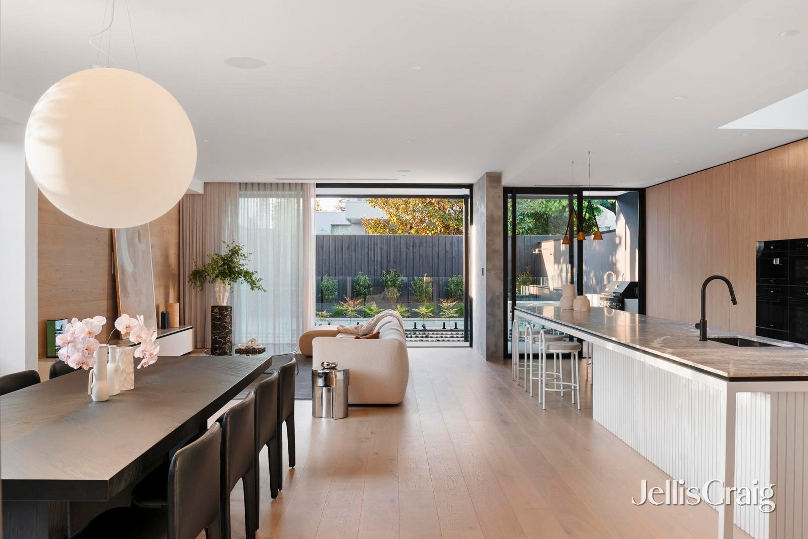 10b Lucas Street, Brighton East image 5