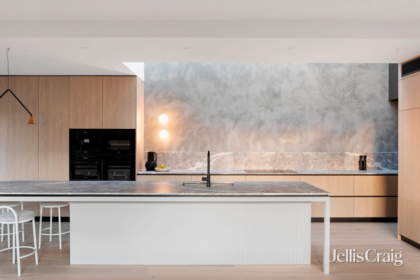 10b Lucas Street, Brighton East image 7