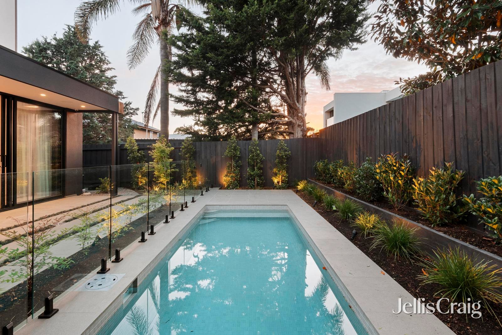 10b Lucas Street, Brighton East image 13