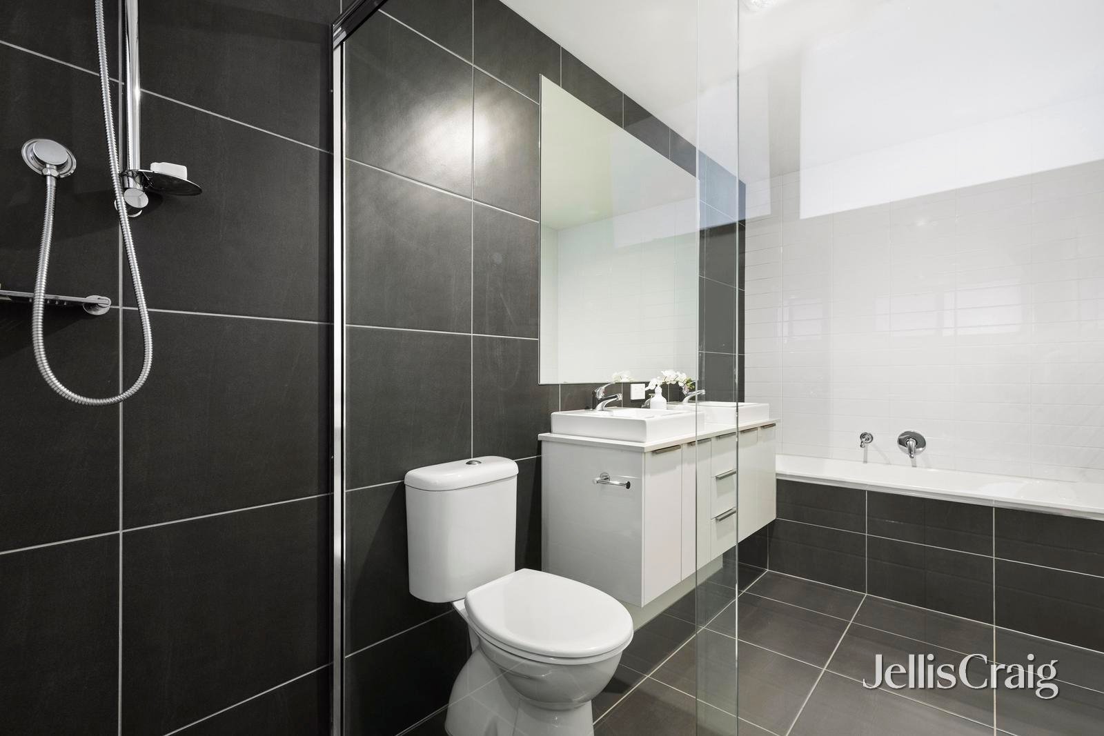10b Mount View Road, Highett image 8