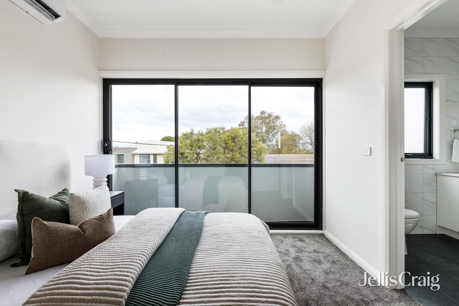 10B Shakespeare Grove, Heidelberg&nbsp;Heights image 11