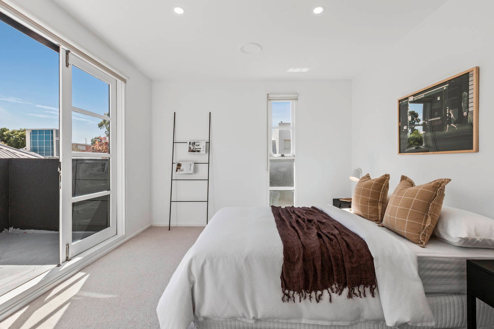 Property Gallery Thumbnail 7