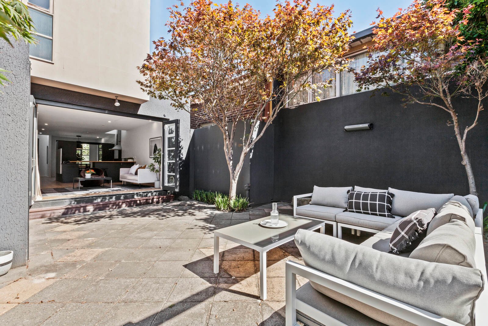 Property Gallery Thumbnail 9