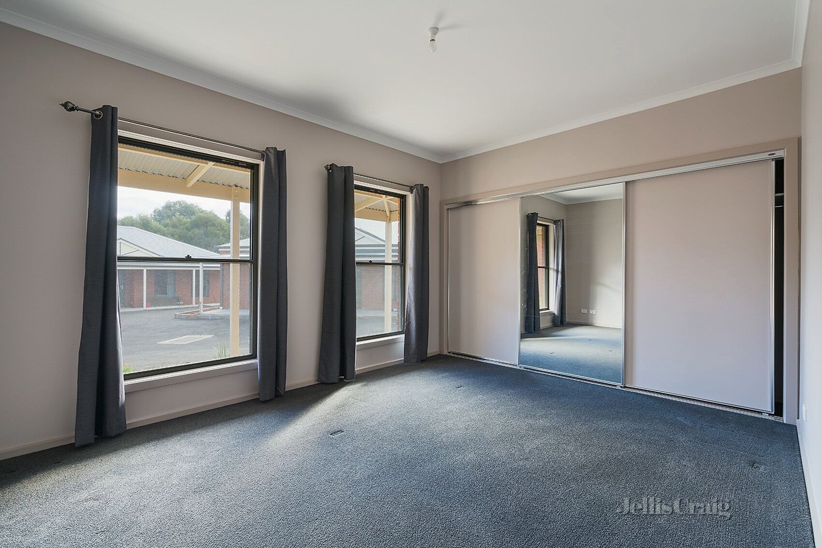 10D Moscript Street, Campbells Creek image 6