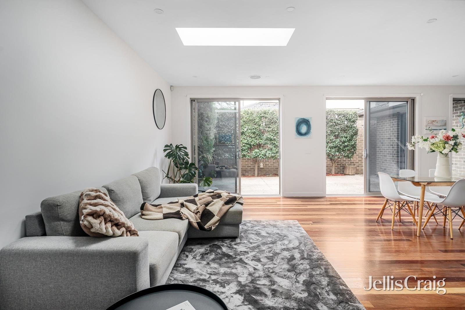 10d Neville Street, Bentleigh East image 3