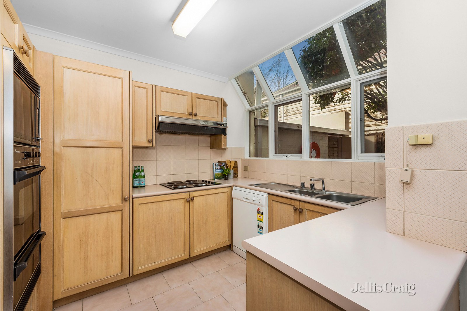 10e Cromwell Road, South Yarra image 3