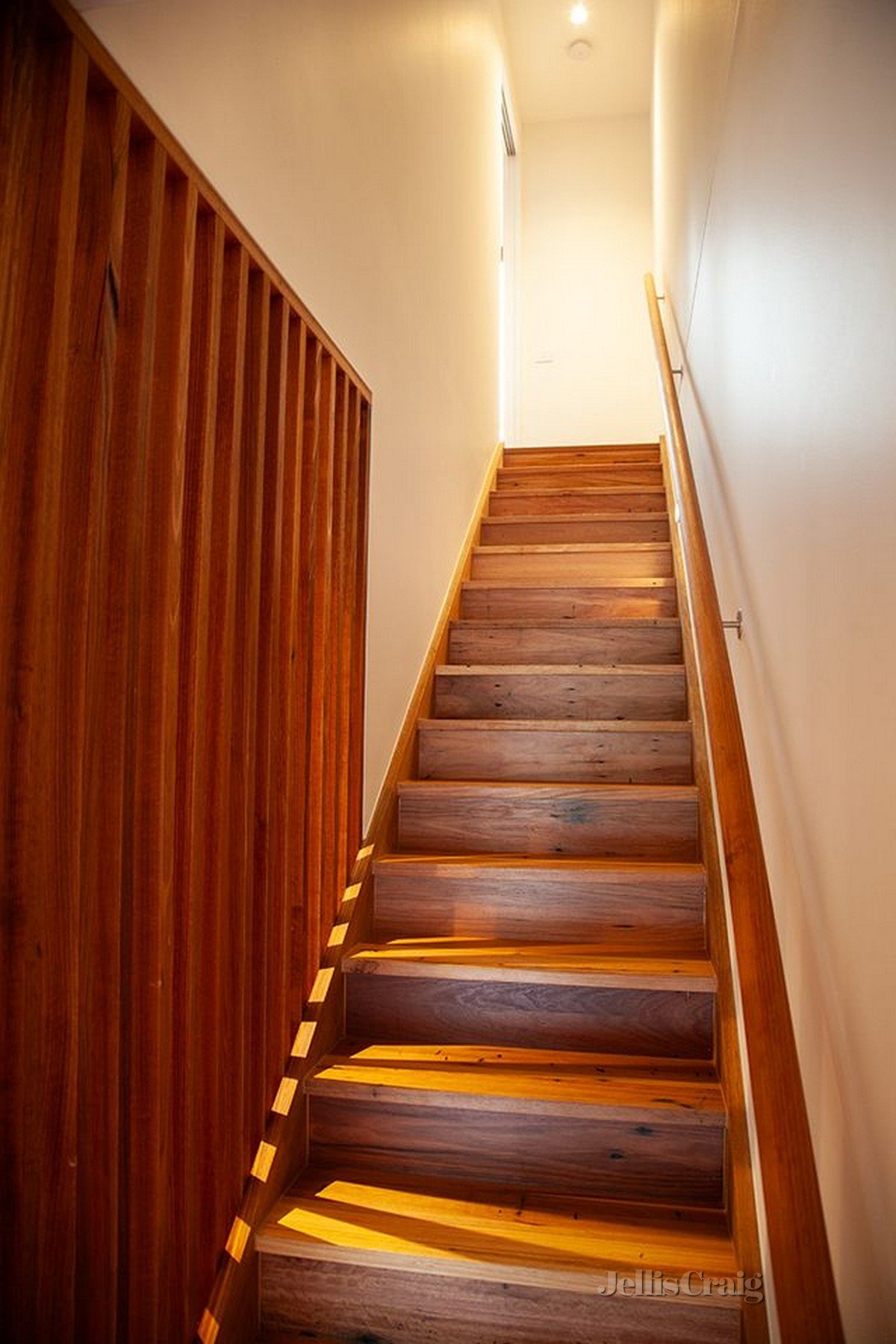 10E Walker Street, Northcote image 2