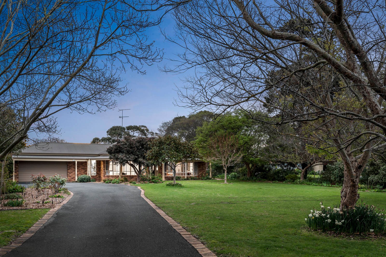 Property Gallery Thumbnail 2