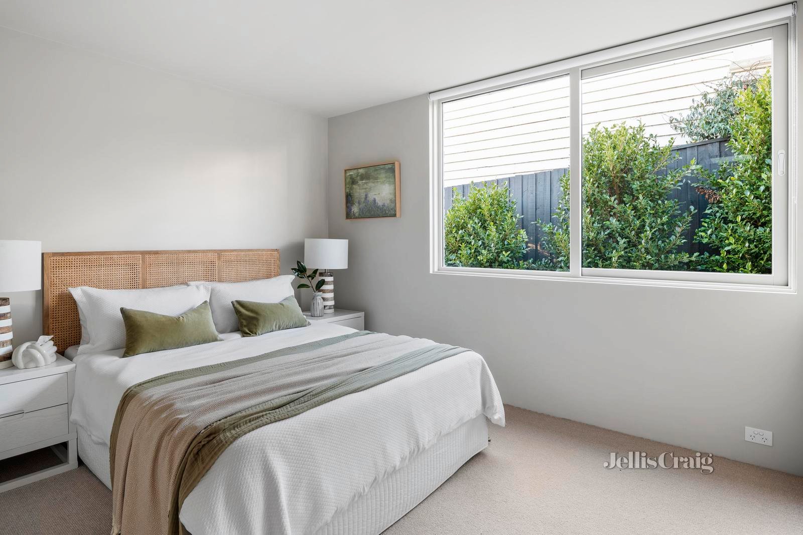 11 Airlie Avenue, Prahran image 10