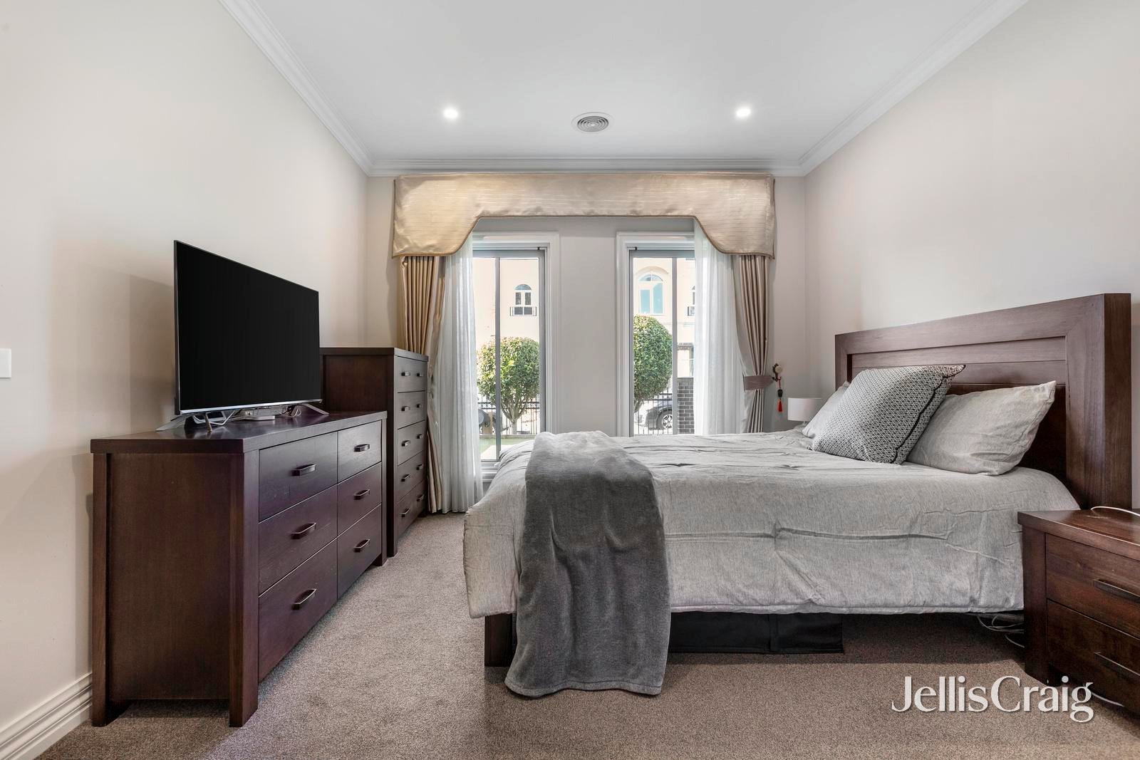 11 Aitchison Court, Glen Waverley image 13