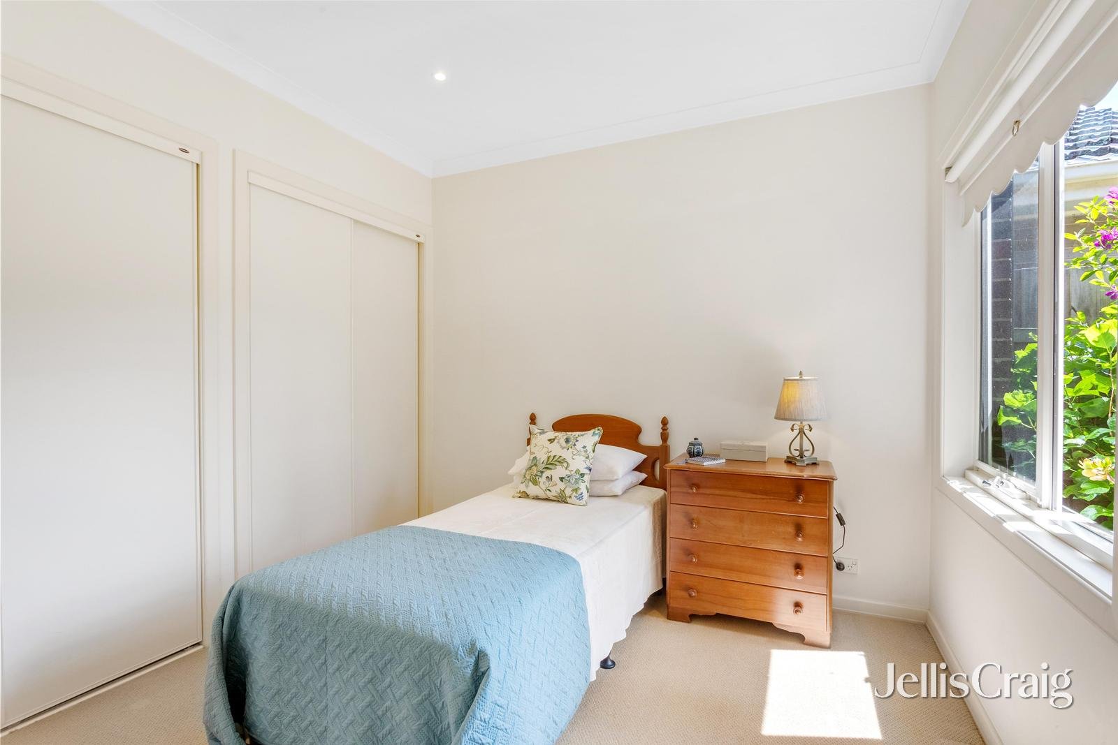 11 Alexander Street, Mount Waverley image 10