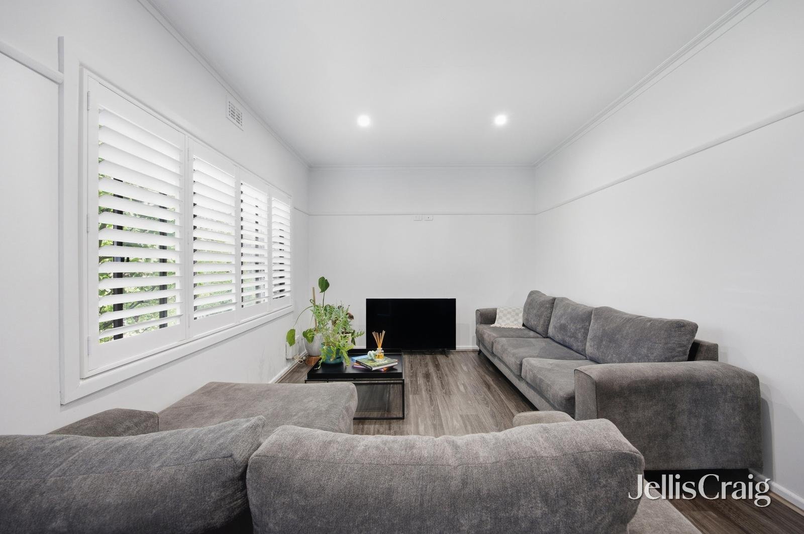 11 Alfred Street, Sebastopol image 2