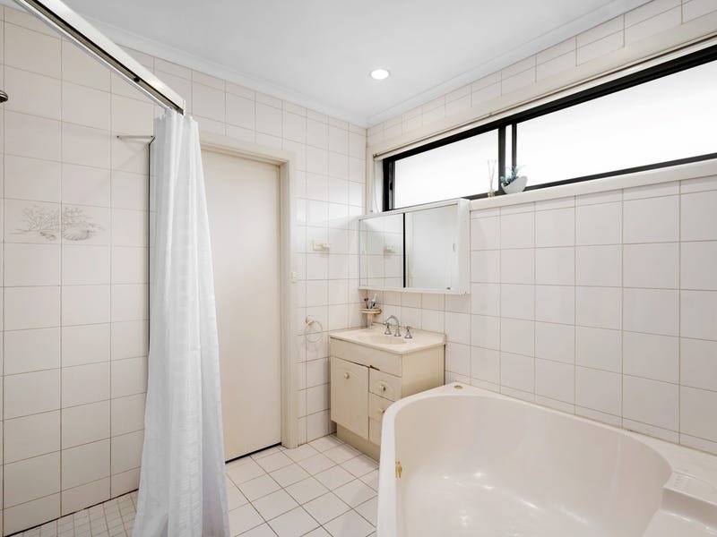 Property Gallery Thumbnail 5