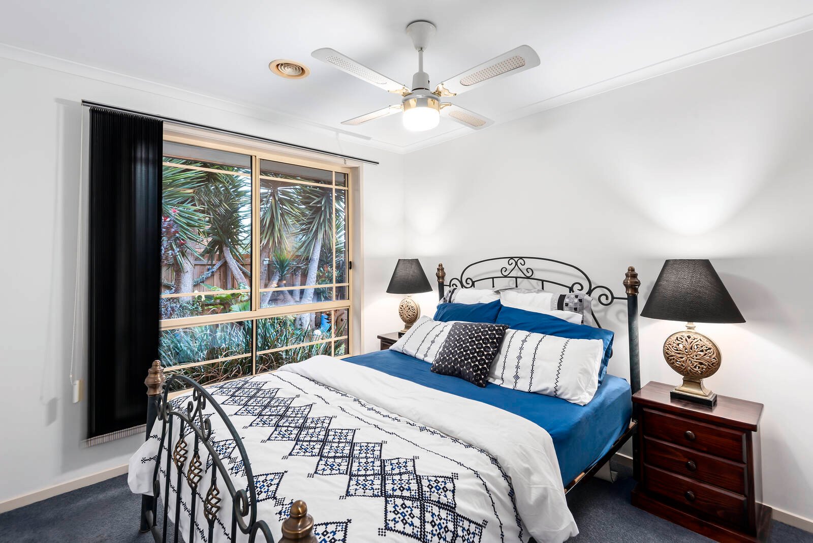 Property Gallery Thumbnail 11