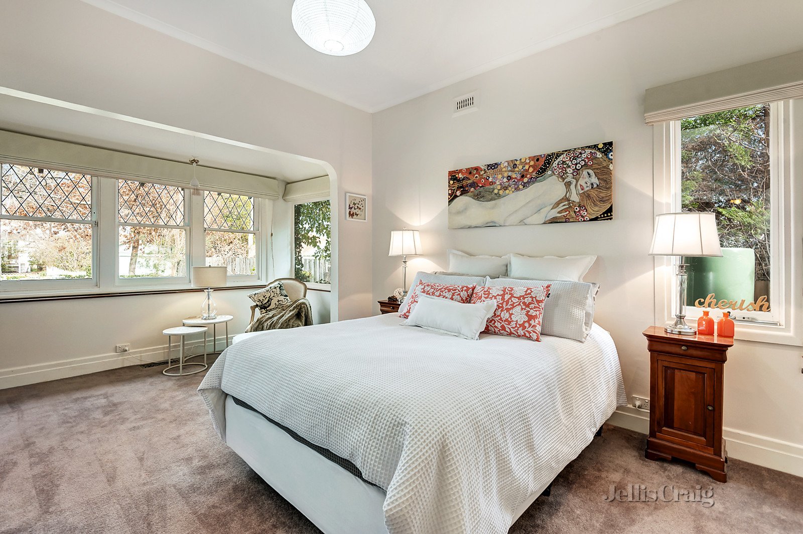 11 Amiens Street, Surrey Hills image 7