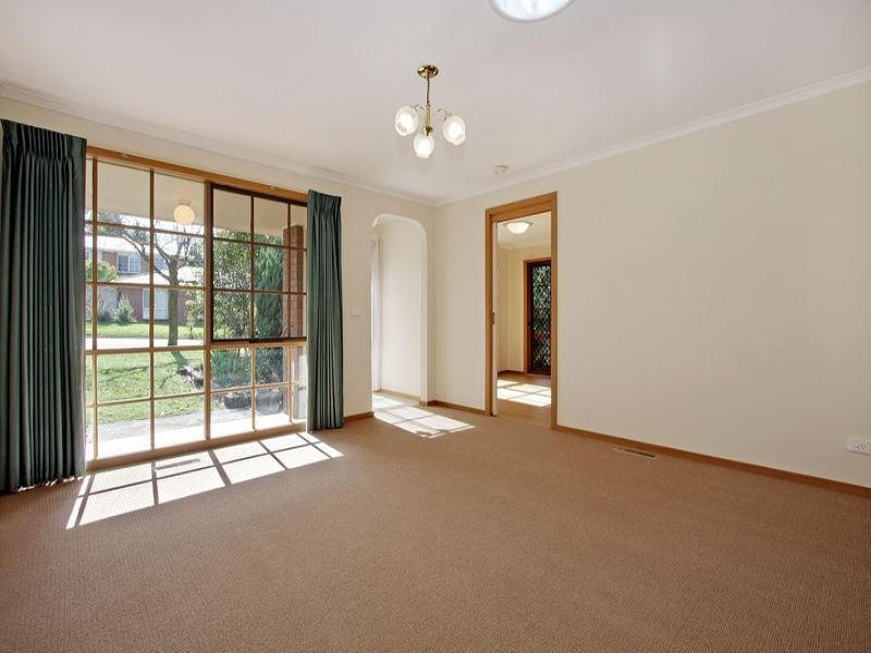 1/1 Andrew Street, Ringwood image 2