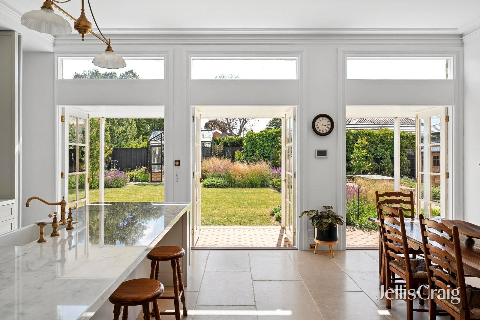 11 Aphrasia Street, Newtown image 18