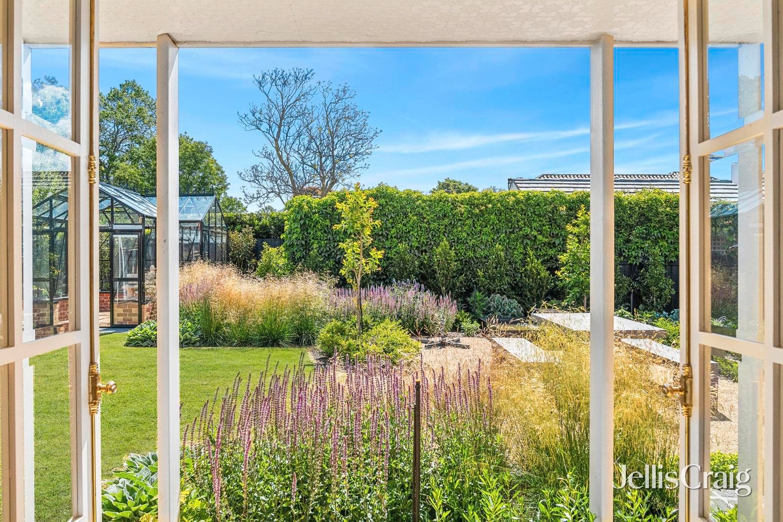 11 Aphrasia Street, Newtown image 20